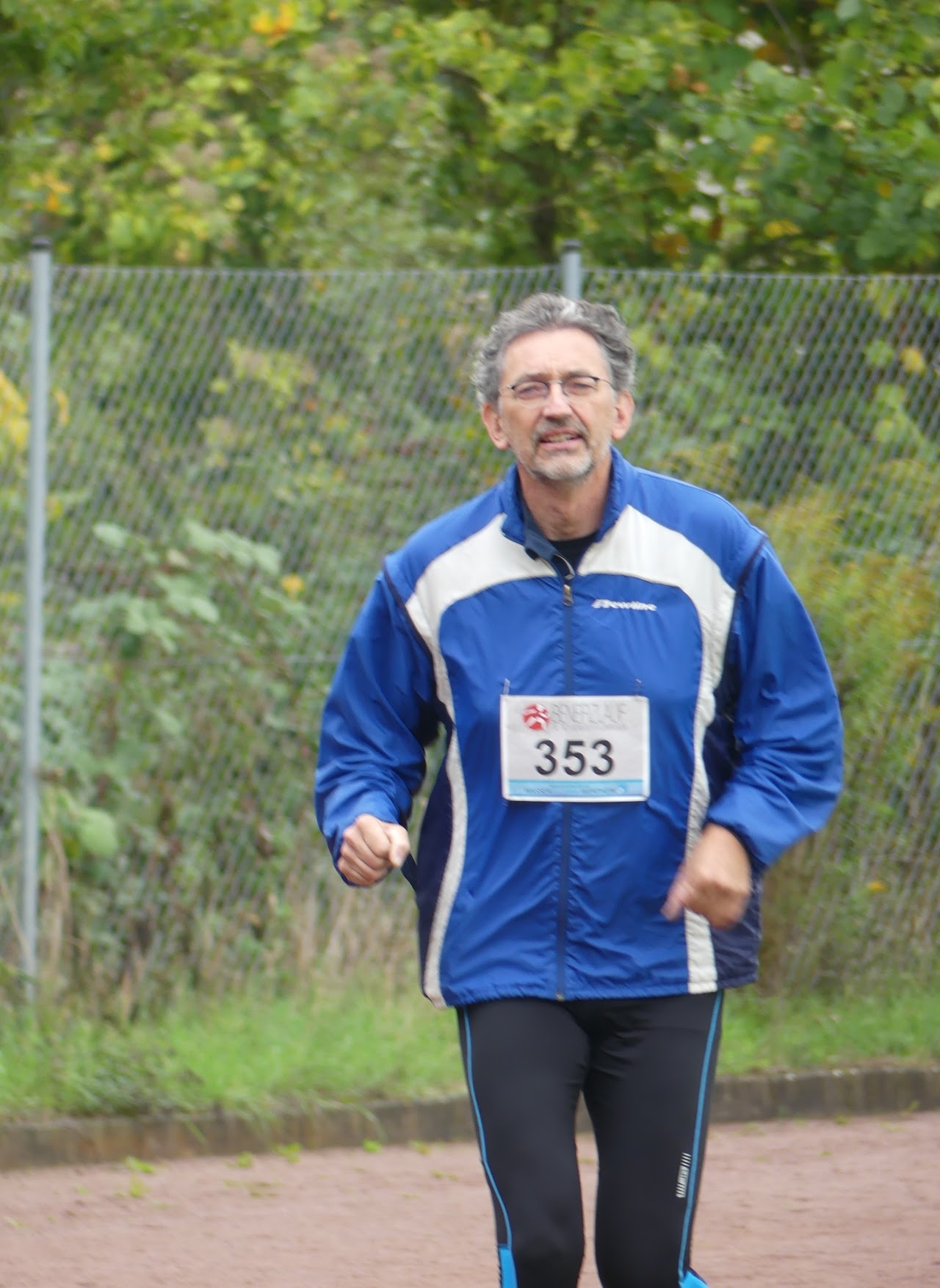 Bild vom 13. Benefizlauf im Jahr 2022. Dies ist das 212. Bild.